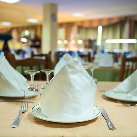 ויאלונגה Hotel Ria Mar מראה חיצוני תמונה